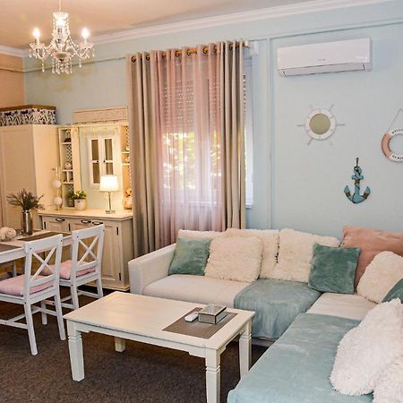 Holly Vendeghaz Apartment Hajduszoboszlo Ngoại thất bức ảnh