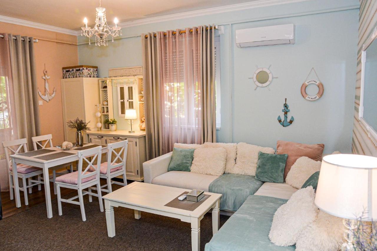 Holly Vendeghaz Apartment Hajduszoboszlo Ngoại thất bức ảnh