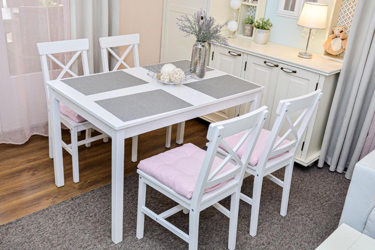 Holly Vendeghaz Apartment Hajduszoboszlo Ngoại thất bức ảnh