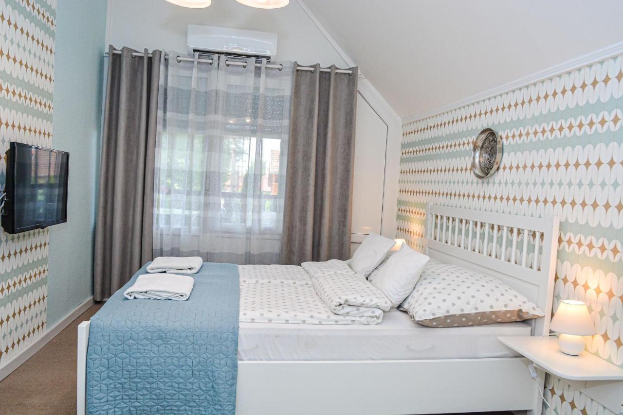 Holly Vendeghaz Apartment Hajduszoboszlo Ngoại thất bức ảnh