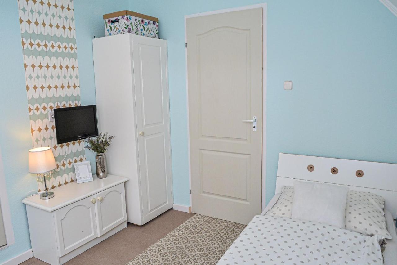 Holly Vendeghaz Apartment Hajduszoboszlo Ngoại thất bức ảnh