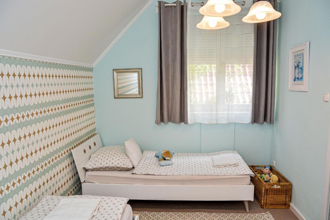 Holly Vendeghaz Apartment Hajduszoboszlo Ngoại thất bức ảnh